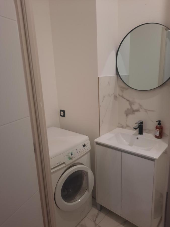 Le Refuge Du Bonheur Apartment Trevoux Luaran gambar